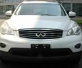 Белый Инфинити QX50, объемом двигателя 3.7 л и пробегом 78 тыс. км за 10800 $, фото 1 на Automoto.ua