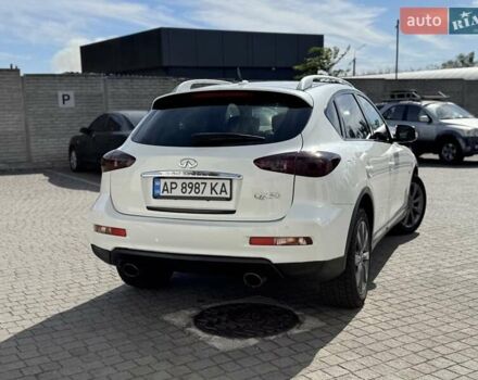 Белый Инфинити QX50, объемом двигателя 3.7 л и пробегом 102 тыс. км за 13300 $, фото 6 на Automoto.ua
