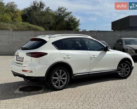 Белый Инфинити QX50, объемом двигателя 3.7 л и пробегом 102 тыс. км за 13300 $, фото 5 на Automoto.ua