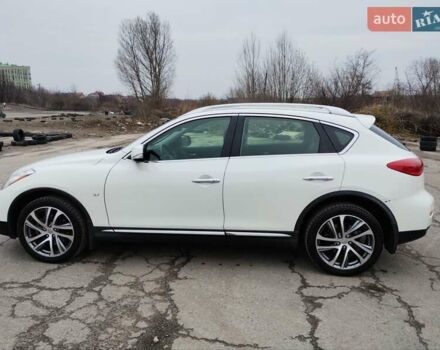 Белый Инфинити QX50, объемом двигателя 3.7 л и пробегом 125 тыс. км за 15900 $, фото 12 на Automoto.ua