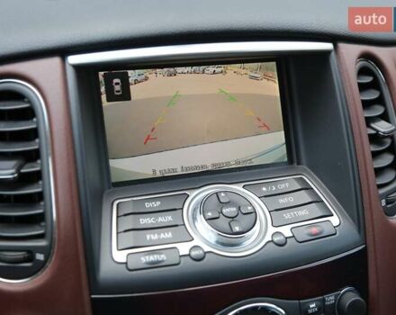 Белый Инфинити QX50, объемом двигателя 2.5 л и пробегом 18 тыс. км за 24000 $, фото 17 на Automoto.ua