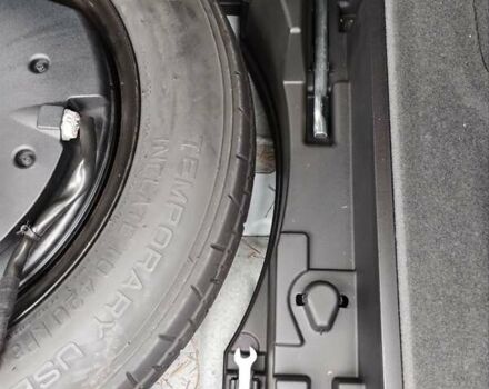 Белый Инфинити QX50, объемом двигателя 3.7 л и пробегом 125 тыс. км за 15900 $, фото 39 на Automoto.ua