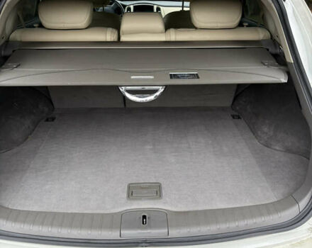 Белый Инфинити QX50, объемом двигателя 2.5 л и пробегом 135 тыс. км за 15600 $, фото 21 на Automoto.ua