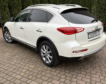 Белый Инфинити QX50, объемом двигателя 2.5 л и пробегом 135 тыс. км за 15600 $, фото 9 на Automoto.ua