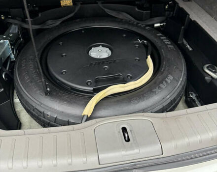 Белый Инфинити QX50, объемом двигателя 2.5 л и пробегом 135 тыс. км за 15600 $, фото 25 на Automoto.ua