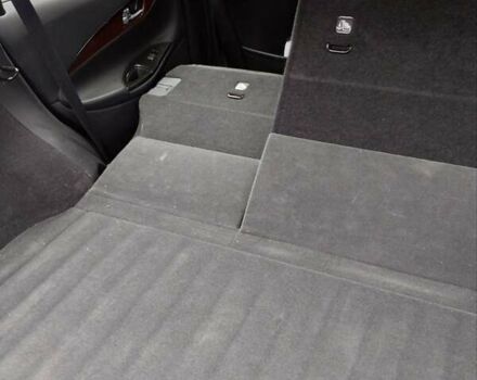 Белый Инфинити QX50, объемом двигателя 3.7 л и пробегом 125 тыс. км за 15900 $, фото 45 на Automoto.ua