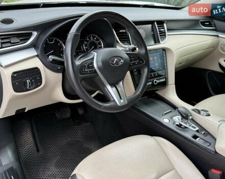 Белый Инфинити QX50, объемом двигателя 2 л и пробегом 77 тыс. км за 19498 $, фото 50 на Automoto.ua
