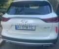 Белый Инфинити QX50, объемом двигателя 2 л и пробегом 101 тыс. км за 27200 $, фото 1 на Automoto.ua
