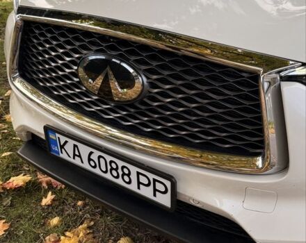 Белый Инфинити QX50, объемом двигателя 2 л и пробегом 117 тыс. км за 26500 $, фото 5 на Automoto.ua