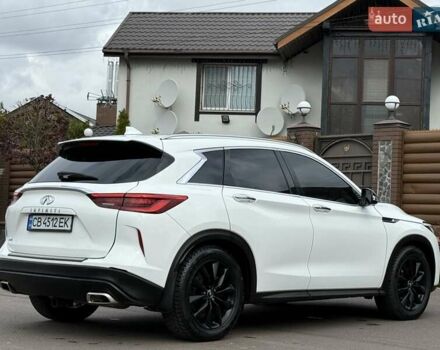 Белый Инфинити QX50, объемом двигателя 2 л и пробегом 77 тыс. км за 19498 $, фото 40 на Automoto.ua