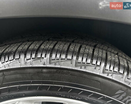 Білий Інфініті QX50, об'ємом двигуна 2 л та пробігом 90 тис. км за 22500 $, фото 25 на Automoto.ua