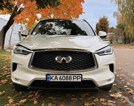 Белый Инфинити QX50, объемом двигателя 2 л и пробегом 117 тыс. км за 26500 $, фото 4 на Automoto.ua