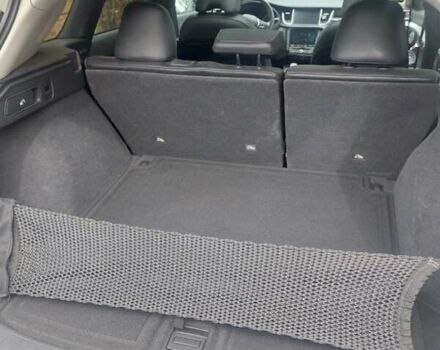 Белый Инфинити QX50, объемом двигателя 2 л и пробегом 91 тыс. км за 28700 $, фото 1 на Automoto.ua