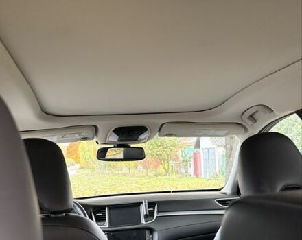 Белый Инфинити QX50, объемом двигателя 2 л и пробегом 117 тыс. км за 26500 $, фото 19 на Automoto.ua