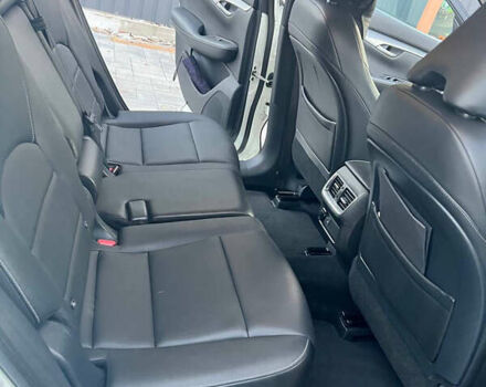 Білий Інфініті QX50, об'ємом двигуна 2 л та пробігом 82 тис. км за 31000 $, фото 14 на Automoto.ua