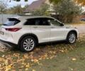Белый Инфинити QX50, объемом двигателя 2 л и пробегом 117 тыс. км за 26500 $, фото 1 на Automoto.ua