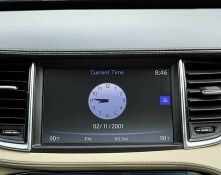Белый Инфинити QX50, объемом двигателя 2 л и пробегом 77 тыс. км за 19500 $, фото 18 на Automoto.ua