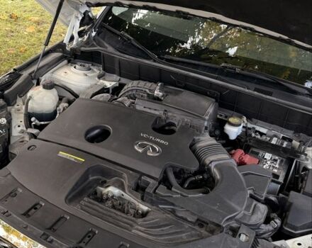 Белый Инфинити QX50, объемом двигателя 2 л и пробегом 117 тыс. км за 26500 $, фото 7 на Automoto.ua