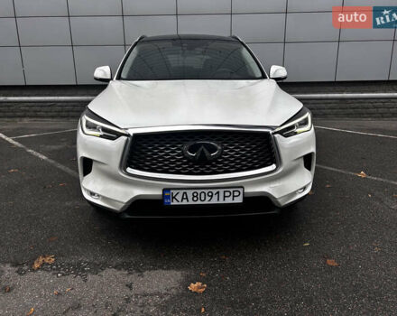 Білий Інфініті QX50, об'ємом двигуна 2 л та пробігом 90 тис. км за 22500 $, фото 5 на Automoto.ua