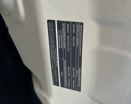 Білий Інфініті QX50, об'ємом двигуна 1.99 л та пробігом 68 тис. км за 31000 $, фото 12 на Automoto.ua