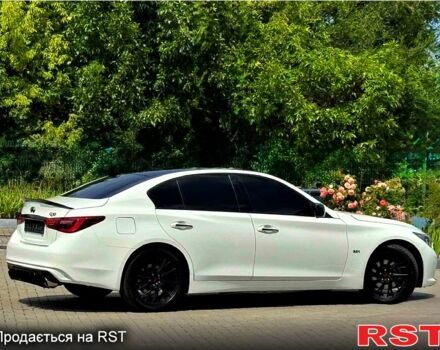 Белый Инфинити QX50, объемом двигателя 3 л и пробегом 83 тыс. км за 17900 $, фото 3 на Automoto.ua