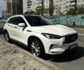 Белый Инфинити QX50, объемом двигателя 2 л и пробегом 66 тыс. км за 29999 $, фото 1 на Automoto.ua