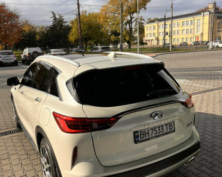 Белый Инфинити QX50, объемом двигателя 2 л и пробегом 71 тыс. км за 28500 $, фото 10 на Automoto.ua