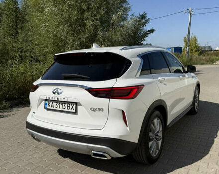 Белый Инфинити QX50, объемом двигателя 1.99 л и пробегом 63 тыс. км за 25000 $, фото 6 на Automoto.ua