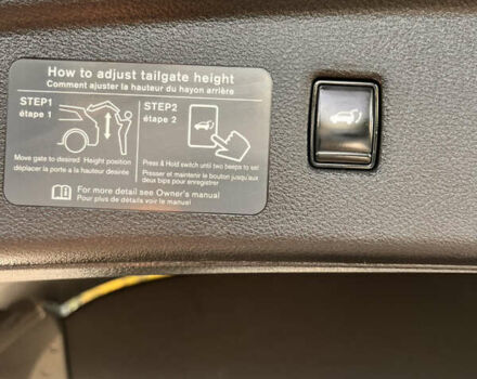 Белый Инфинити QX50, объемом двигателя 2 л и пробегом 71 тыс. км за 28500 $, фото 30 на Automoto.ua