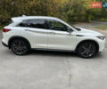 Белый Инфинити QX50, объемом двигателя 2 л и пробегом 46 тыс. км за 22500 $, фото 3 на Automoto.ua