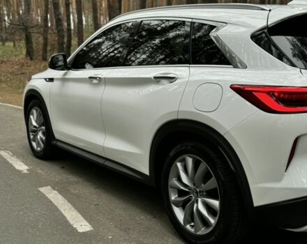 Белый Инфинити QX50, объемом двигателя 0 л и пробегом 142 тыс. км за 19999 $, фото 16 на Automoto.ua