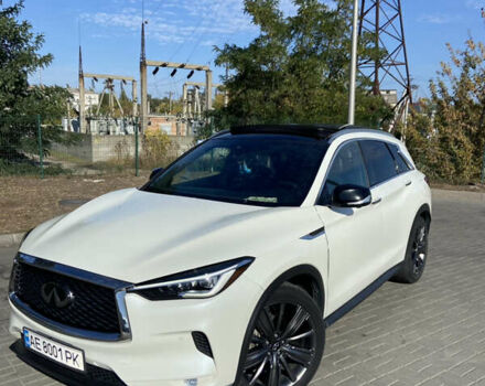 Белый Инфинити QX50, объемом двигателя 1.99 л и пробегом 48 тыс. км за 24500 $, фото 2 на Automoto.ua