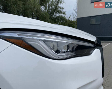 Белый Инфинити QX50, объемом двигателя 2 л и пробегом 87 тыс. км за 29000 $, фото 12 на Automoto.ua