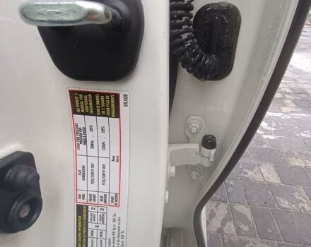 Білий Інфініті QX50, об'ємом двигуна 2 л та пробігом 116 тис. км за 23000 $, фото 17 на Automoto.ua