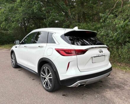 Белый Инфинити QX50, объемом двигателя 2 л и пробегом 72 тыс. км за 15000 $, фото 3 на Automoto.ua