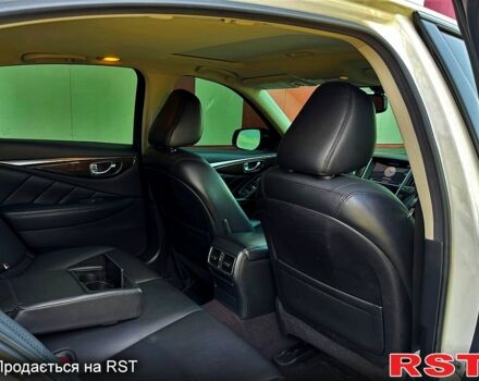 Белый Инфинити QX50, объемом двигателя 3 л и пробегом 83 тыс. км за 17900 $, фото 7 на Automoto.ua