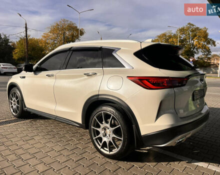 Белый Инфинити QX50, объемом двигателя 2 л и пробегом 71 тыс. км за 28500 $, фото 8 на Automoto.ua