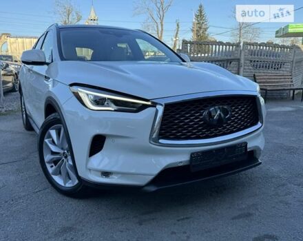 Білий Інфініті QX50, об'ємом двигуна 2 л та пробігом 100 тис. км за 26900 $, фото 21 на Automoto.ua