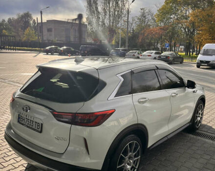 Белый Инфинити QX50, объемом двигателя 2 л и пробегом 71 тыс. км за 28500 $, фото 12 на Automoto.ua