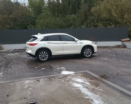 Білий Інфініті QX50, об'ємом двигуна 2 л та пробігом 116 тис. км за 23000 $, фото 6 на Automoto.ua