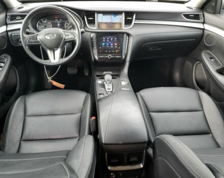 Белый Инфинити QX50, объемом двигателя 2 л и пробегом 203 тыс. км за 13400 $, фото 4 на Automoto.ua