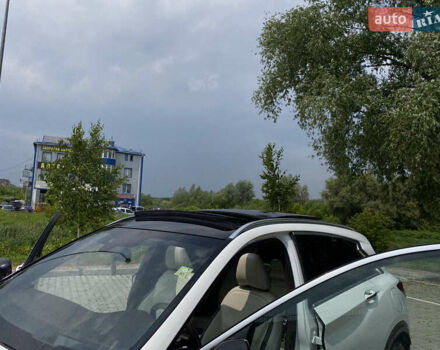 Белый Инфинити QX50, объемом двигателя 2 л и пробегом 87 тыс. км за 29000 $, фото 33 на Automoto.ua