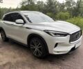 Белый Инфинити QX50, объемом двигателя 2 л и пробегом 72 тыс. км за 15000 $, фото 2 на Automoto.ua