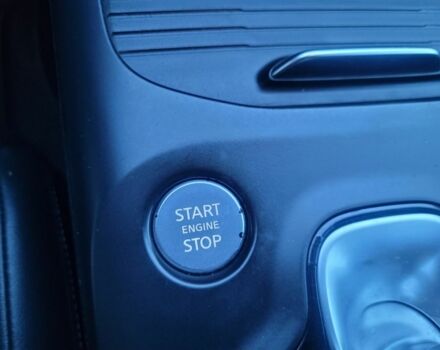 Белый Инфинити QX50, объемом двигателя 2 л и пробегом 212 тыс. км за 18200 $, фото 22 на Automoto.ua