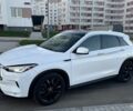 Белый Инфинити QX50, объемом двигателя 2 л и пробегом 212 тыс. км за 18200 $, фото 6 на Automoto.ua