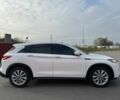 Белый Инфинити QX50, объемом двигателя 2 л и пробегом 142 тыс. км за 22800 $, фото 18 на Automoto.ua
