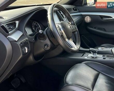 Білий Інфініті QX50, об'ємом двигуна 2 л та пробігом 63 тис. км за 22999 $, фото 10 на Automoto.ua