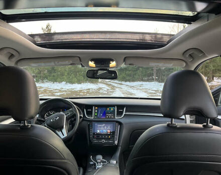 Белый Инфинити QX50, объемом двигателя 2 л и пробегом 55 тыс. км за 28000 $, фото 19 на Automoto.ua