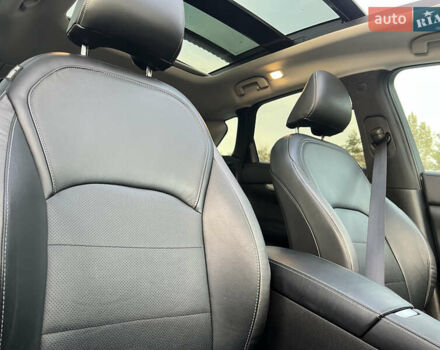 Белый Инфинити QX50, объемом двигателя 2 л и пробегом 55 тыс. км за 28000 $, фото 21 на Automoto.ua