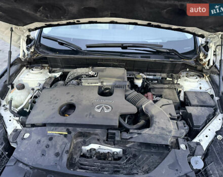 Білий Інфініті QX50, об'ємом двигуна 1.99 л та пробігом 57 тис. км за 31900 $, фото 69 на Automoto.ua